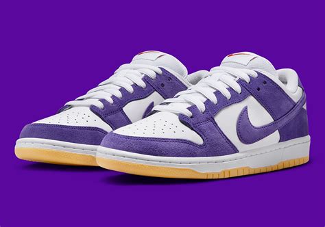 nike sb dunk purple suede